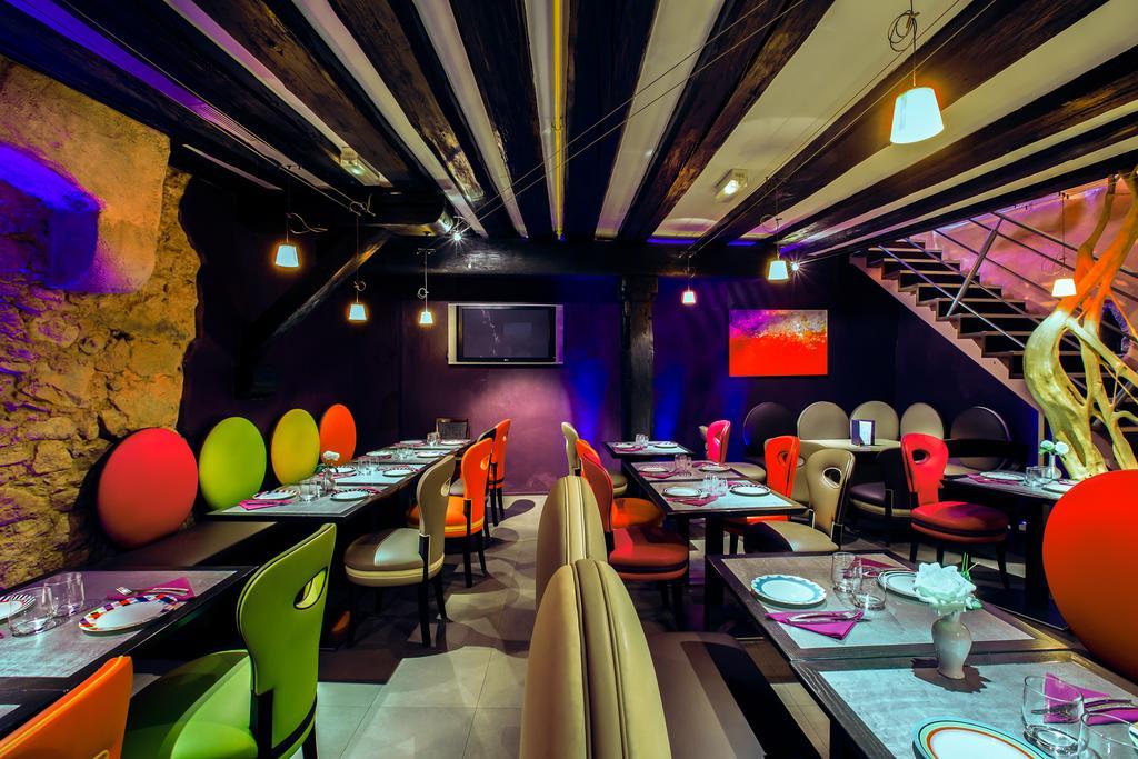 Le B. Suites, Chambres & Restaurant Riquewihr Kültér fotó