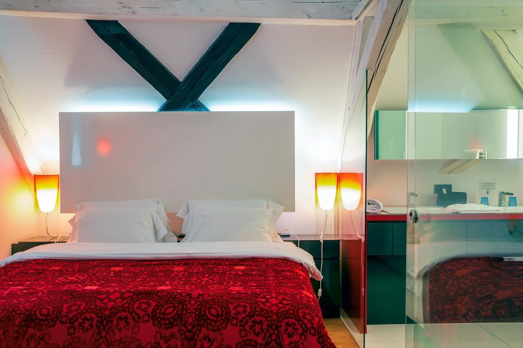 Le B. Suites, Chambres & Restaurant Riquewihr Kültér fotó