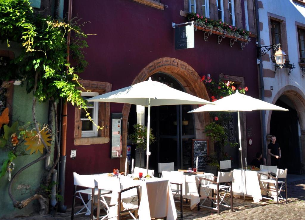 Le B. Suites, Chambres & Restaurant Riquewihr Kültér fotó